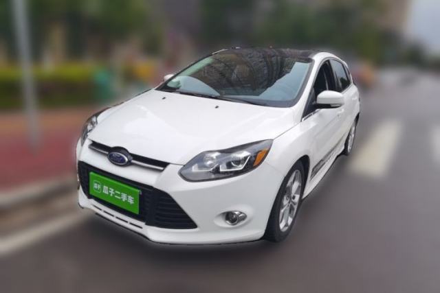 Used Ford Focus 2012 Hatchback 2.0L Automatic Luxury Sport Model
