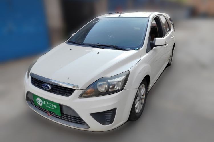 Used Ford Focus 2012 Hatchback Classic 1.8L Manual Fashion Edition Guazi used car, China used car export, Used car for sale, Used cars, Cheapest cars for sale