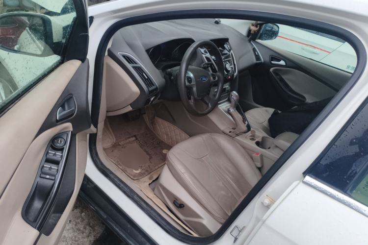 Used Ford Focus 2012 Sedan 1.6L Automatic Prestige Model Driver Seat