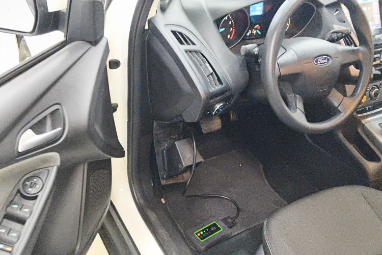 Used Ford Focus 2012 Hatchback 1.6L Automatic Comfort Model Driver Seat