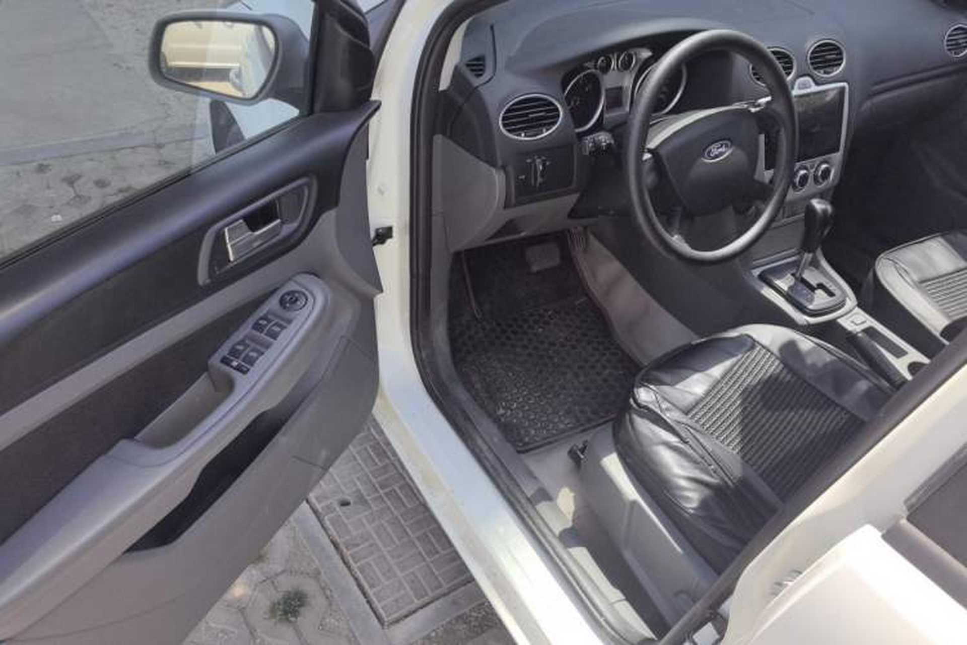 Used Ford Focus 2012 Hatchback Classic 1.8L Automatic Base Model Driver Seat
