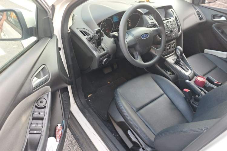 Used Ford Focus 2012 Hatchback 1.6L Automatic Comfort Model Driver Seat