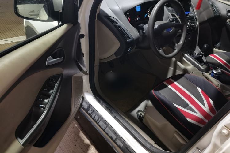 Used Ford Focus 2012 Sedan 1.6L Manual Comfort Model Driver Seat