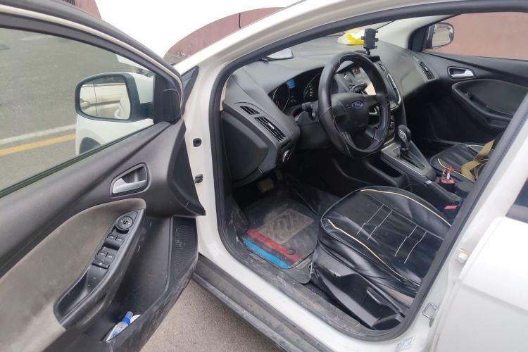 Used Ford Focus 2012 Hatchback 1.6L Automatic Comfort Model Driver Seat