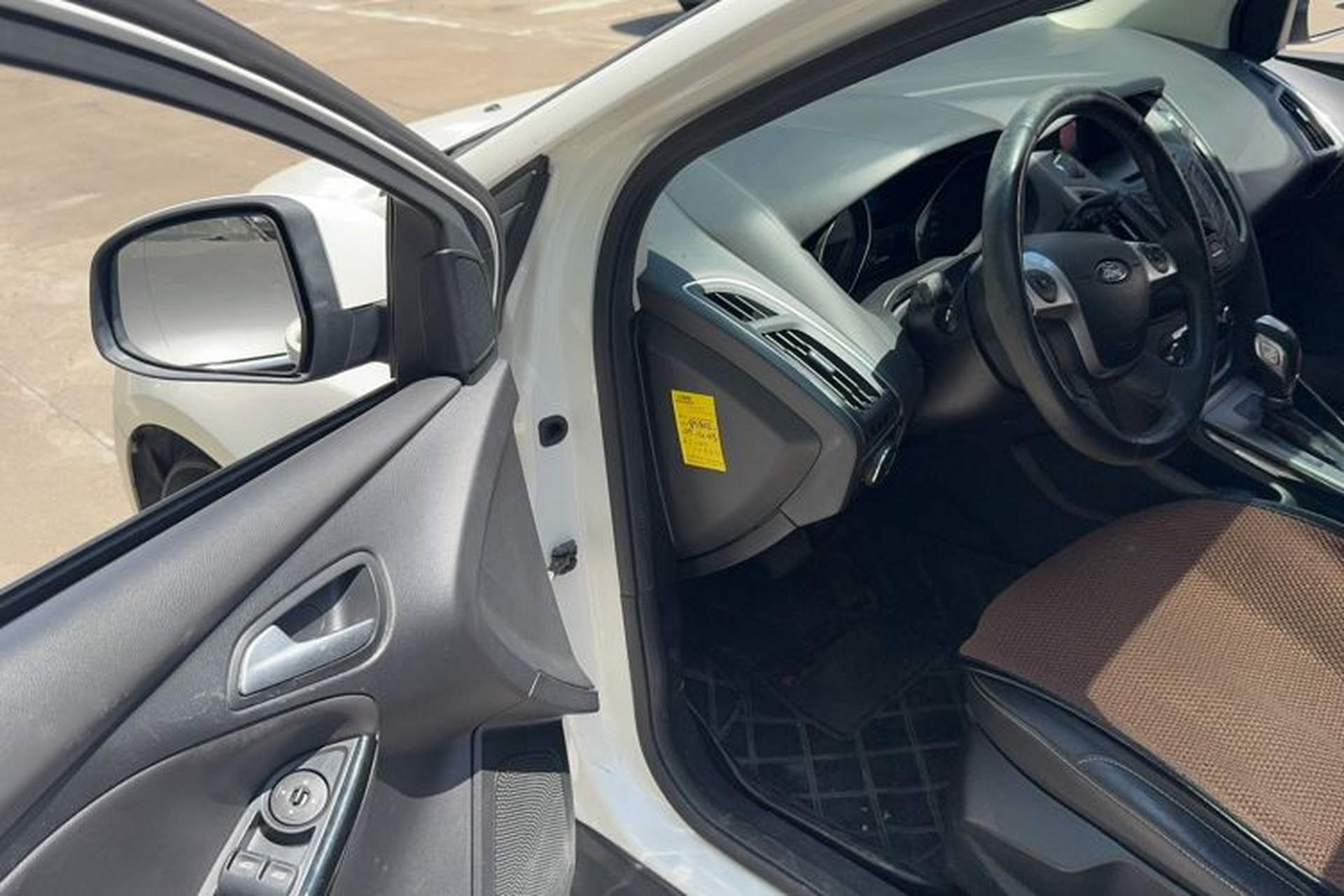 Used Ford Focus 2012 Sedan 1.6L Automatic Fashion Edition Driver Seat