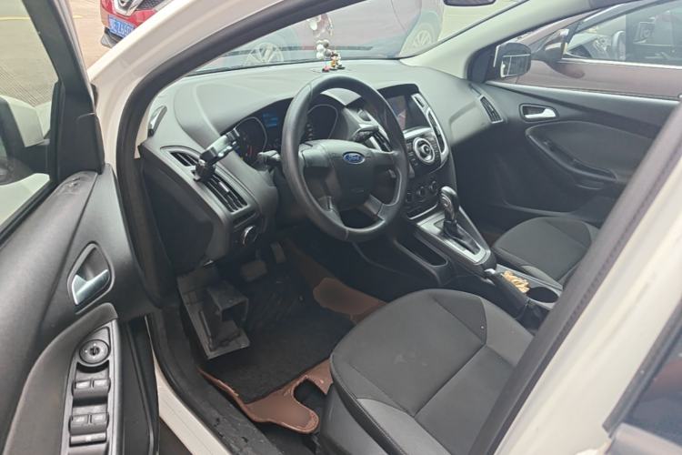Used Ford Focus 2012 Hatchback 1.6L Automatic Comfort Model Driver Seat