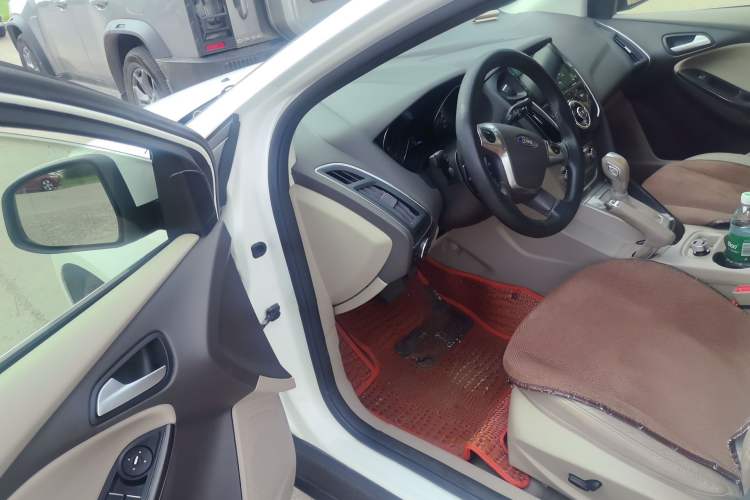 Used Ford Focus 2012 Sedan 1.6L Automatic Prestige Model Driver Seat