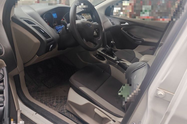Used Ford Focus 2012 Sedan 1.6L Manual Comfort Model Driver Seat