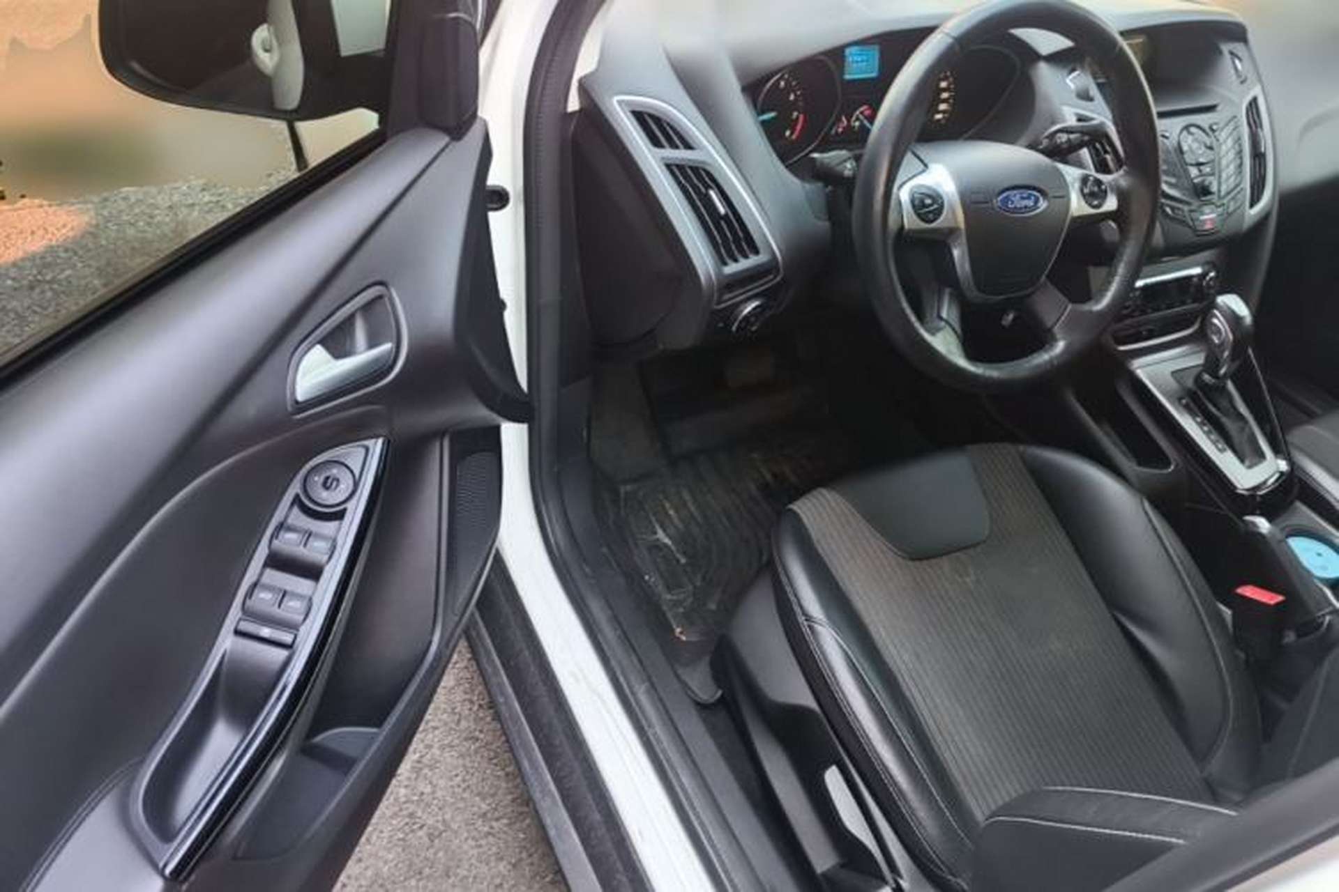 Used Ford Focus 2012 Sedan 1.6L Automatic Fashion Edition Driver Seat