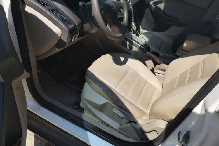 Used Ford Focus 2012 Sedan 1.6L Automatic Comfort Model Driver Seat