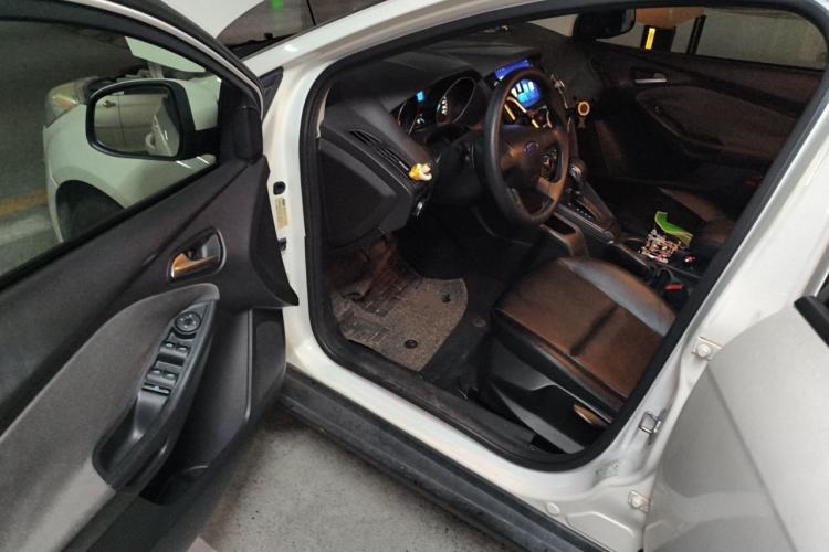 Used Ford Focus 2012 Hatchback 1.6L Automatic Comfort Model Driver Seat