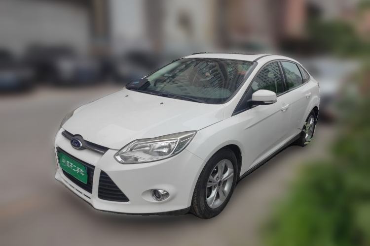Used Ford Focus 2012 Sedan 1.6L Automatic Fashion Edition Guazi used car, China used car export, Used car for sale, Used cars, Cheapest cars for sale