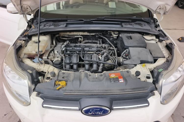 Used Ford Focus 2012 Hatchback 1.6L Automatic Fashion Edition Engine Bay