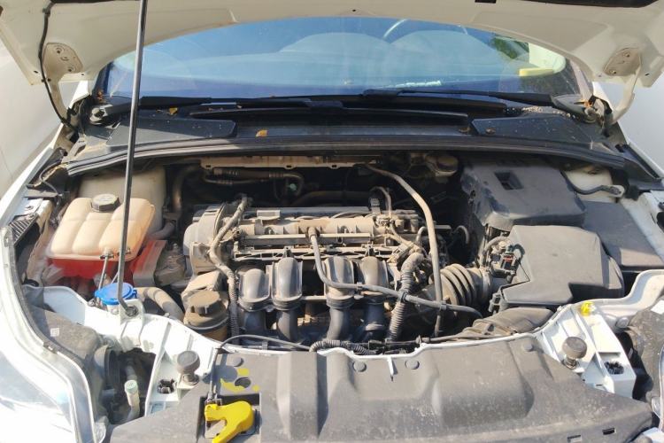 Used Ford Focus 2012 Hatchback 1.6L Automatic Fashion Edition Engine Bay