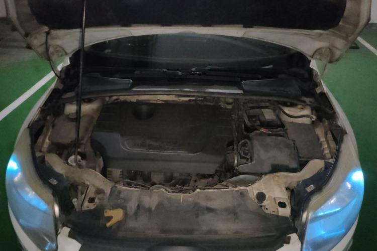Used Ford Focus 2012 Sedan 1.6L Manual Comfort Model Engine Bay