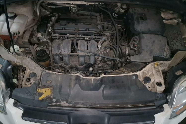 Used Ford Focus 2012 Hatchback 1.6L Automatic Fashion Edition Engine Bay