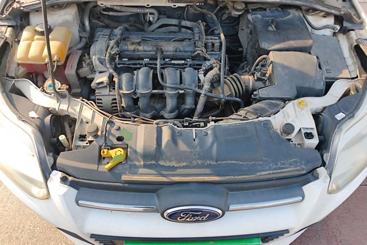 Used Ford Focus 2012 Hatchback 1.6L Manual Comfort Model Engine Bay