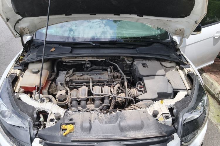 Used Ford Focus 2012 Hatchback 1.6L Automatic Comfort Model Engine Bay