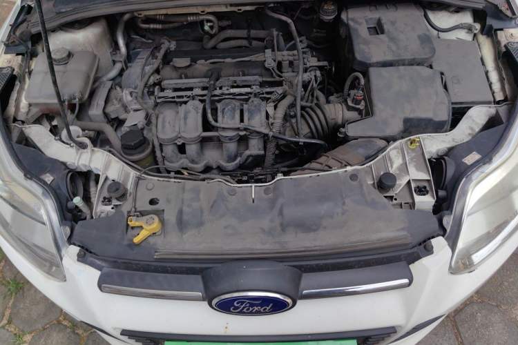Used Ford Focus 2012 Sedan 1.6L Automatic Comfort Model Engine Bay