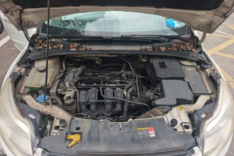 Used Ford Focus 2012 Hatchback 1.6L Automatic Comfort Model Engine Bay