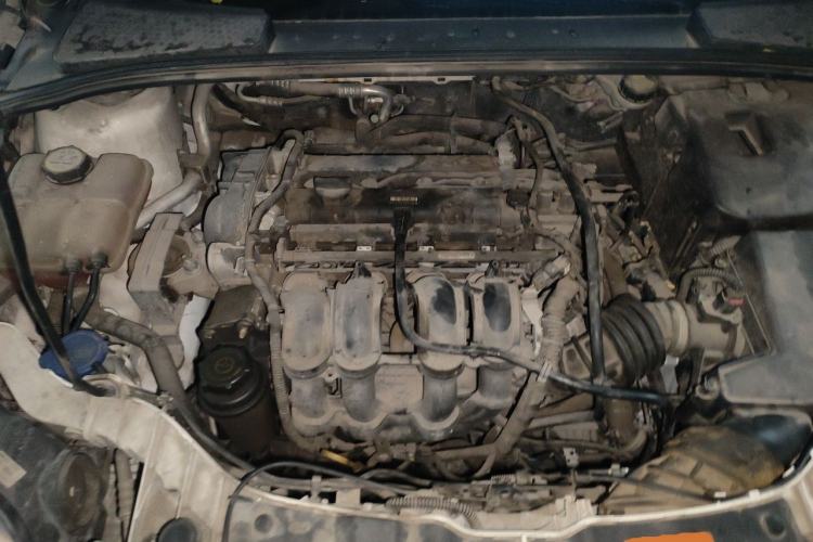 Used Ford Focus 2012 Hatchback 1.6L Automatic Fashion Edition Engine Bay