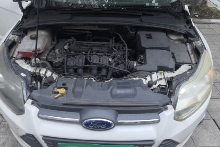 Used Ford Focus 2012 Hatchback 1.6L Automatic Fashion Edition Engine Bay