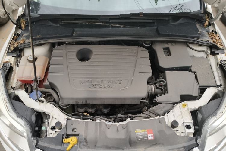 Used Ford Focus 2012 Hatchback 1.6L Automatic Fashion Edition Engine Bay