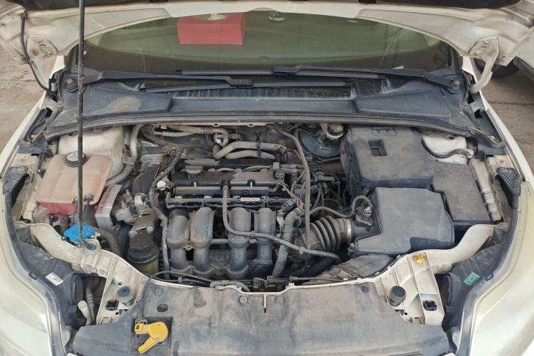 Used Ford Focus 2012 Sedan 1.6L Automatic Comfort Model Engine Bay