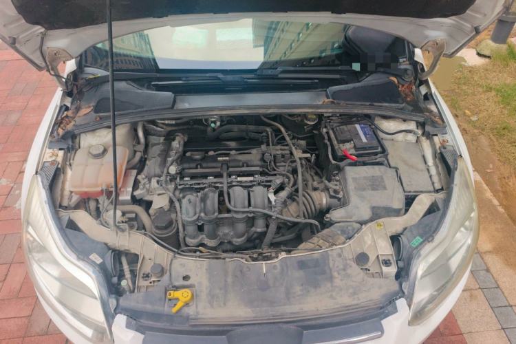 Used Ford Focus 2012 Hatchback 1.6L Automatic Comfort Model Engine Bay