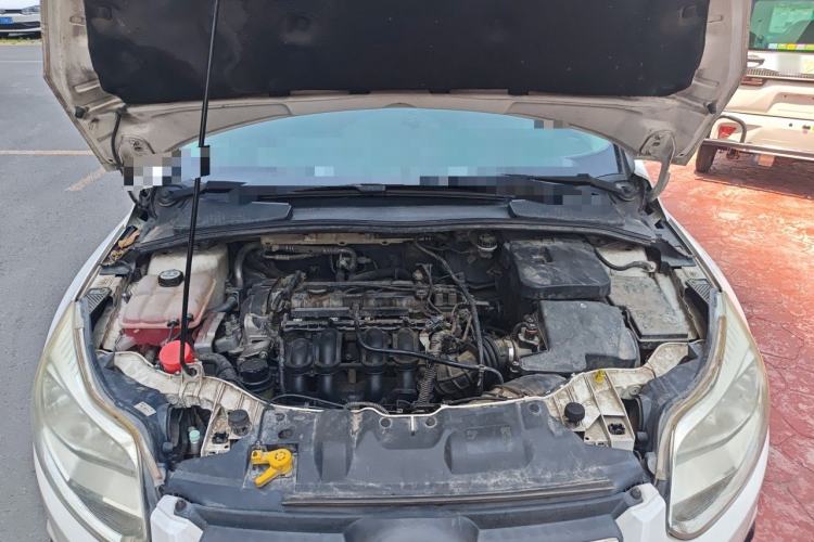Used Ford Focus 2012 Sedan 1.6L Automatic Comfort Model Engine Bay
