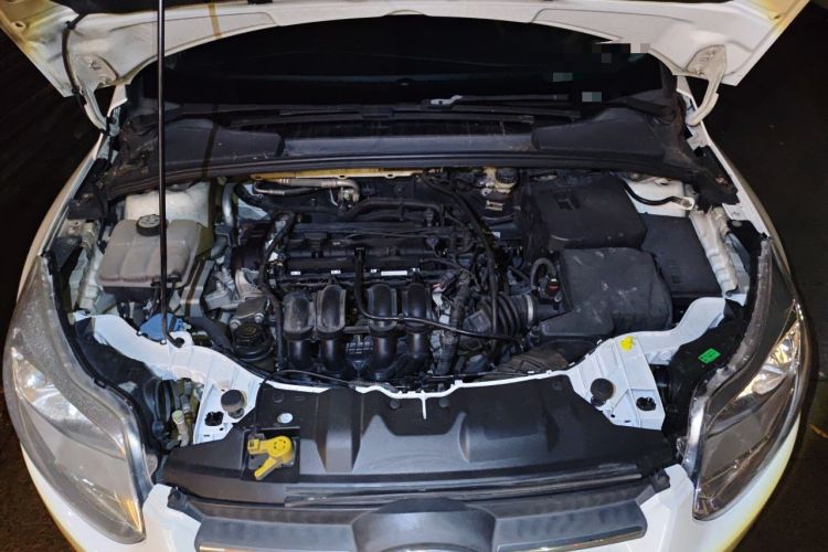 Used Ford Focus 2012 Hatchback 1.6L Automatic Comfort Model Engine Bay