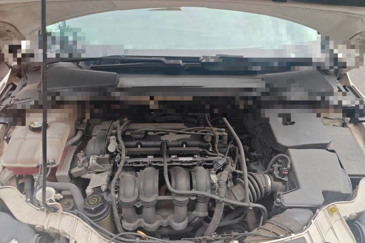 Used Ford Focus 2012 Sedan 1.6L Automatic Fashion Edition Engine Bay