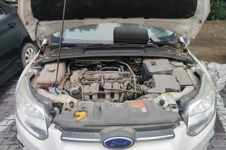 Used Ford Focus 2012 Hatchback 1.6L Automatic Fashion Edition Engine Bay
