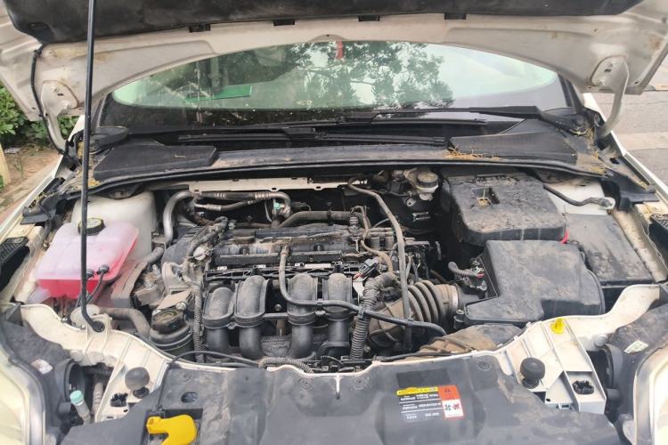 Used Ford Focus 2012 Hatchback 1.6L Automatic Fashion Edition Engine Bay