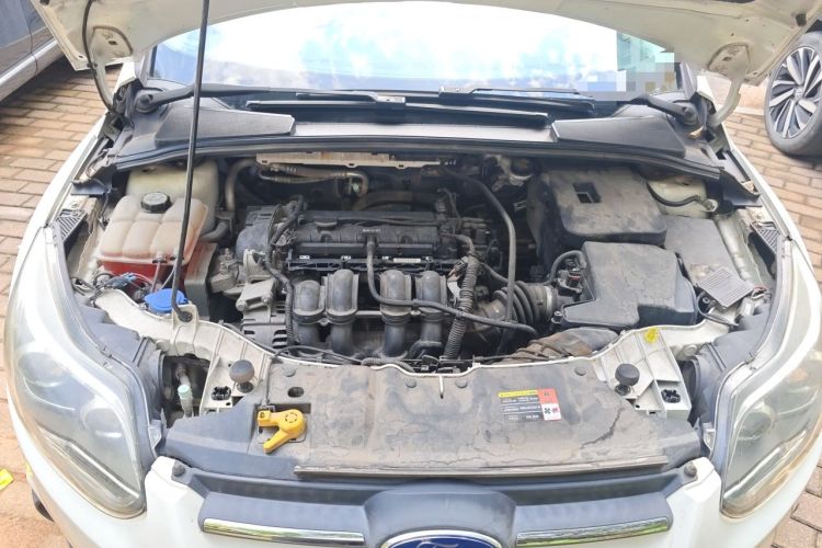 Used Ford Focus 2012 Sedan 1.6L Manual Comfort Model Engine Bay