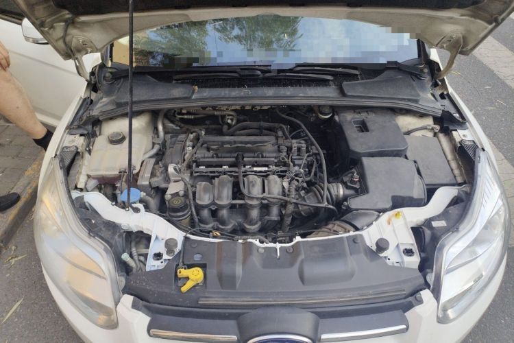 Used Ford Focus 2012 Hatchback 1.6L Automatic Fashion Edition Engine Bay