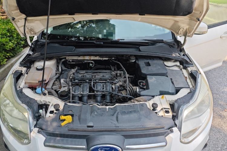 Used Ford Focus 2012 Hatchback 1.6L Automatic Comfort Model Engine Bay