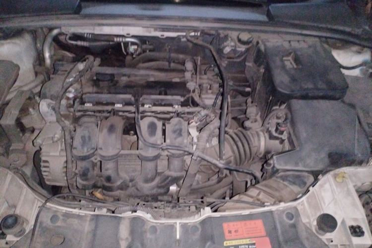 Used Ford Focus 2012 Sedan 1.6L Manual Comfort Model Engine Bay