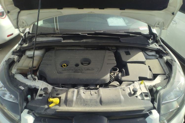 Used Ford Focus 2012 Hatchback 2.0L Automatic Luxury Sport Model Engine Bay