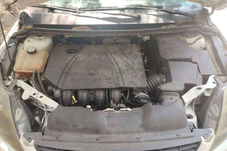 Used Ford Focus 2012 Hatchback Classic 1.8L Automatic Base Model Engine Bay