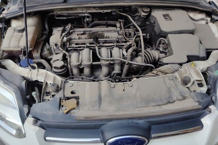 Used Ford Focus 2012 Hatchback 1.6L Automatic Fashion Edition Engine Bay