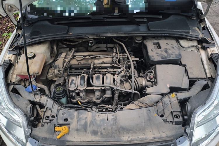 Used Ford Focus 2012 Hatchback 1.6L Automatic Comfort Model Engine Bay