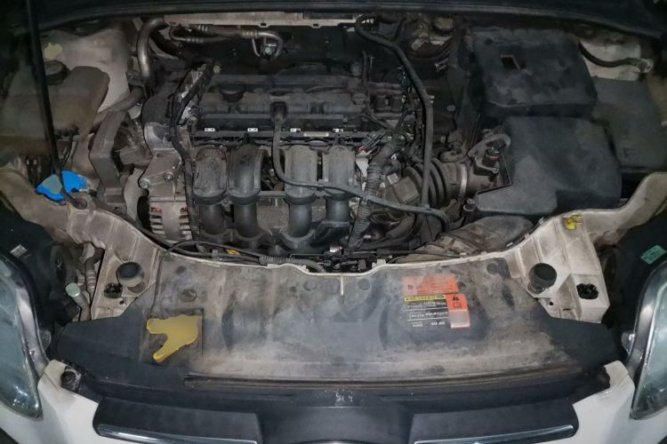Used Ford Focus 2012 Hatchback 1.6L Manual Comfort Model Engine Bay