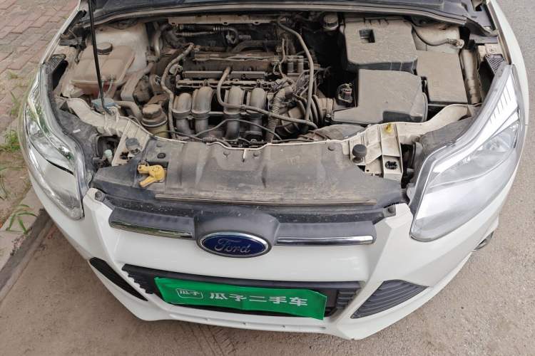 Used Ford Focus 2012 Hatchback 1.6L Automatic Fashion Edition Engine Bay