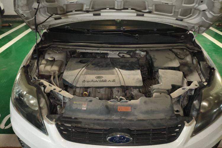 Used Ford Focus 2012 Hatchback Classic 1.8L Automatic Base Model Engine Bay