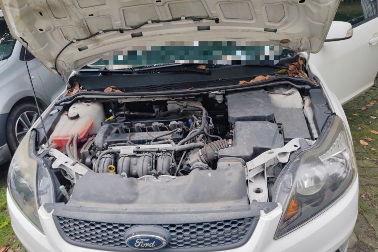 Used Ford Focus 2012 Hatchback Classic 1.8L Automatic Base Model Engine Bay
