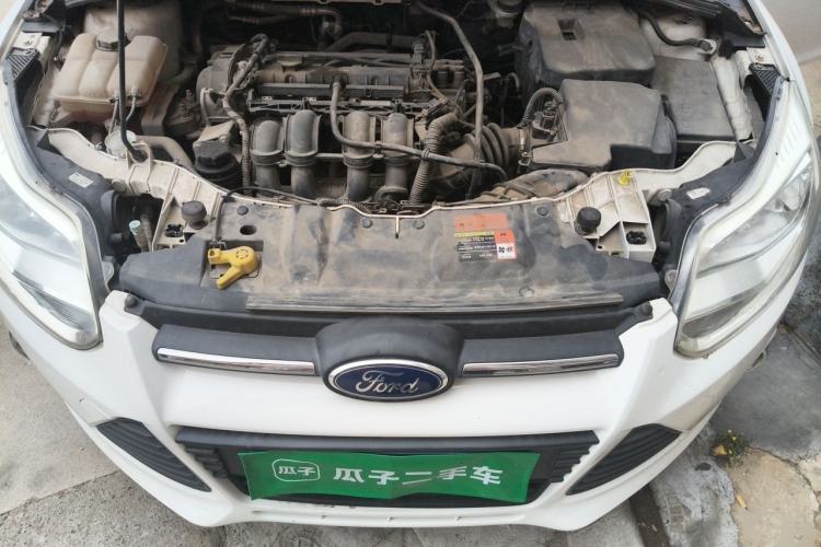 Used Ford Focus 2012 Sedan 1.6L Automatic Fashion Edition Engine Bay