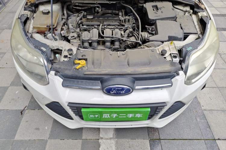 Used Ford Focus 2012 Sedan 1.6L Manual Comfort Model Engine Bay