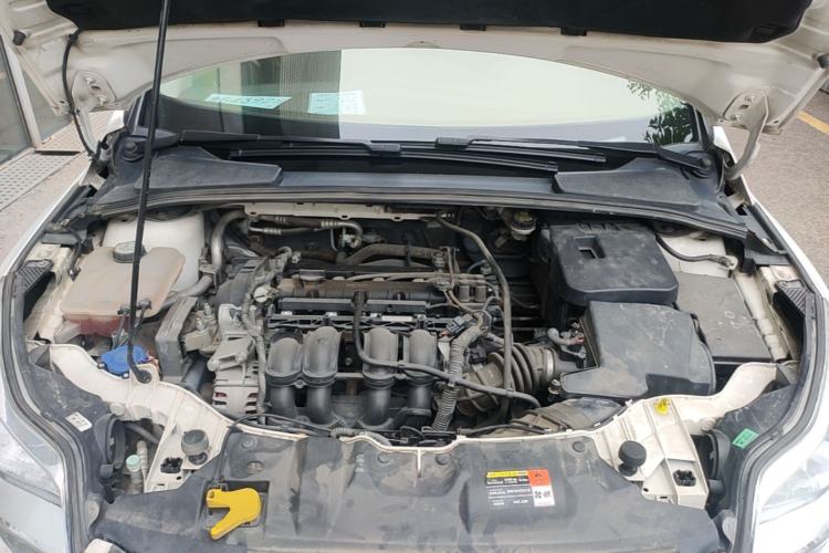 Used Ford Focus 2012 Sedan 1.6L Manual Comfort Model Engine Bay