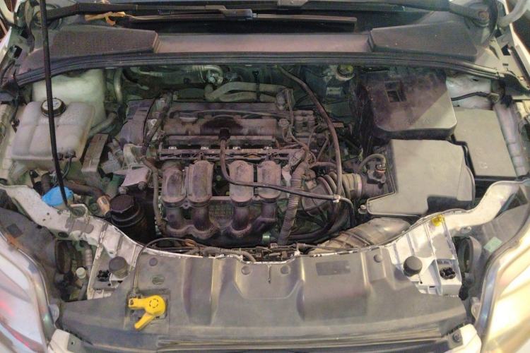 Used Ford Focus 2012 Sedan 1.6L Automatic Comfort Model Engine Bay